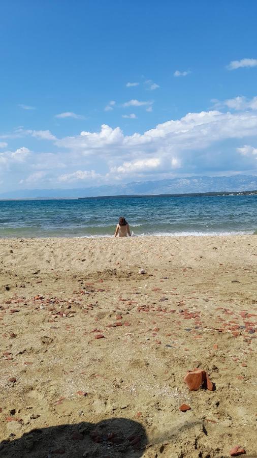 B & R Summer Breeze Apartments ニン エクステリア 写真