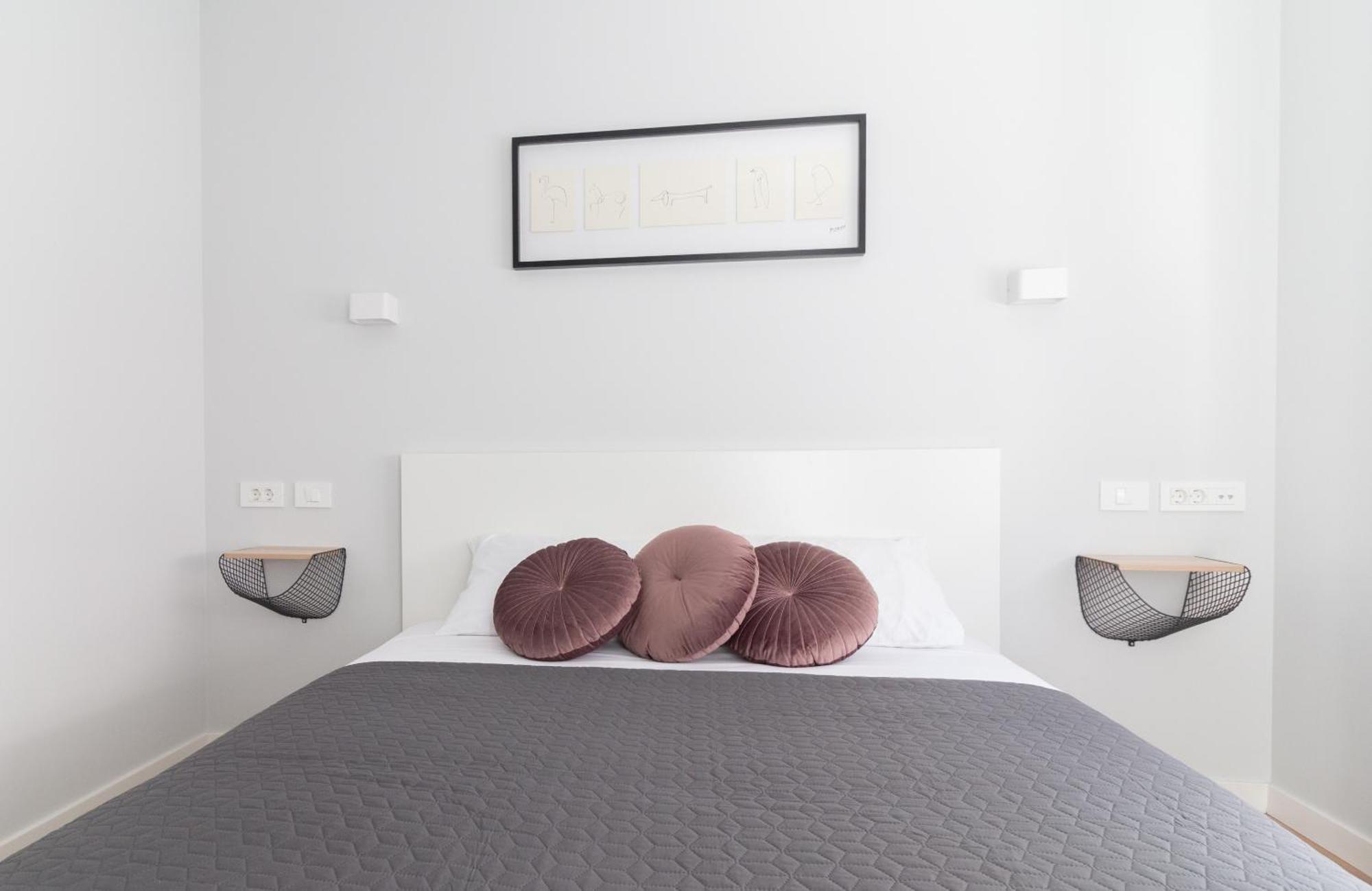 B & R Summer Breeze Apartments ニン エクステリア 写真